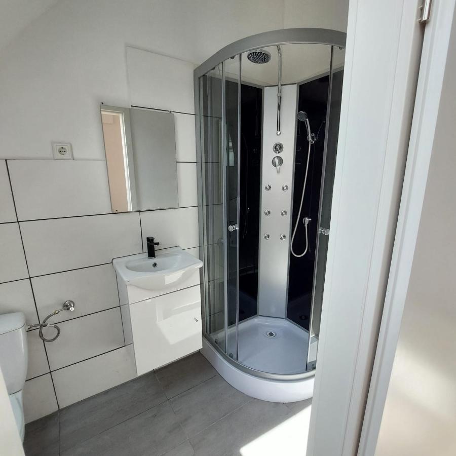 Hotel 24 Bilstein Eksteriør bilde